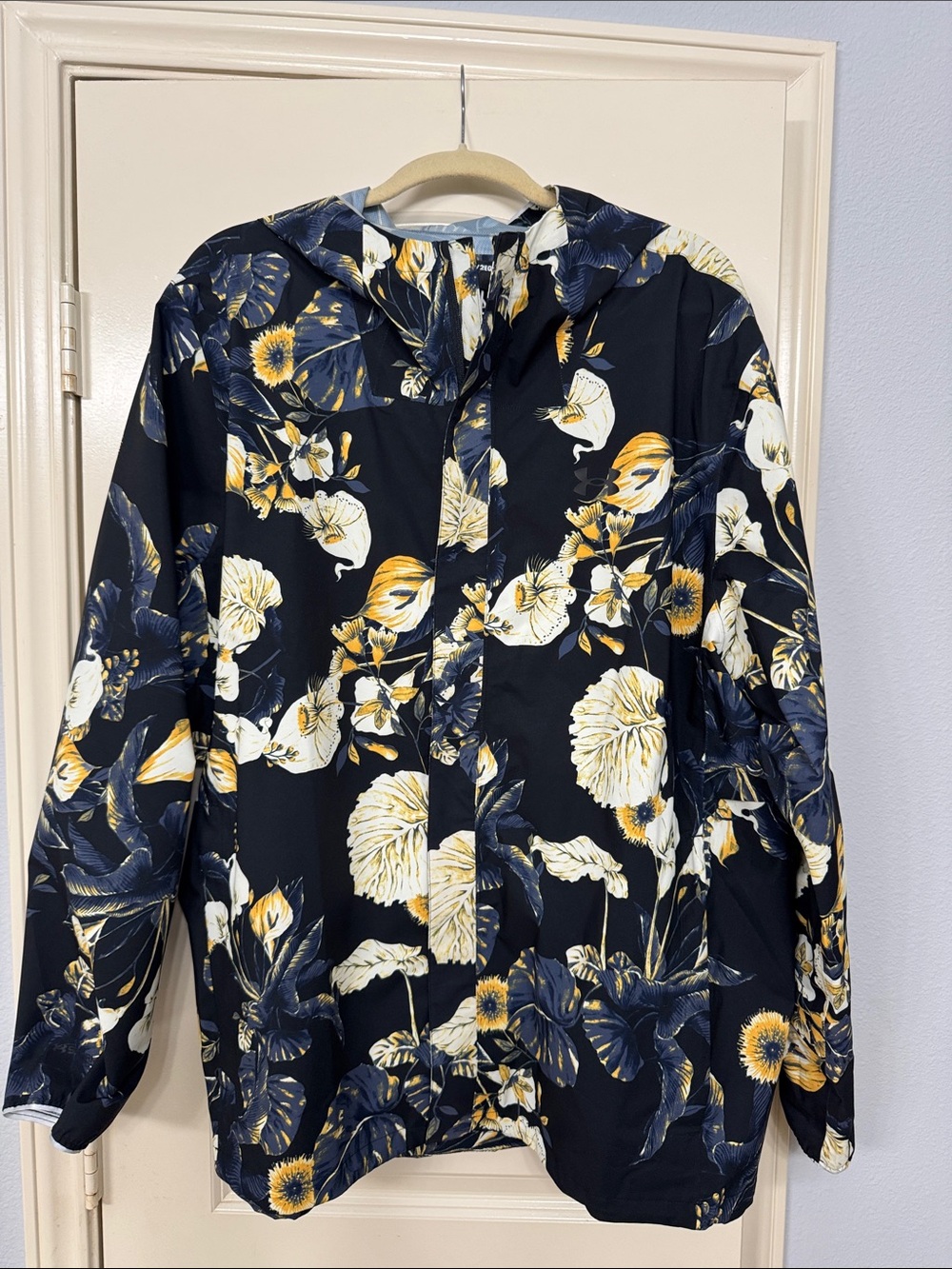 Under Armour Navy Floral Rain Jacket - Yellow/White on Black print 2XL.
